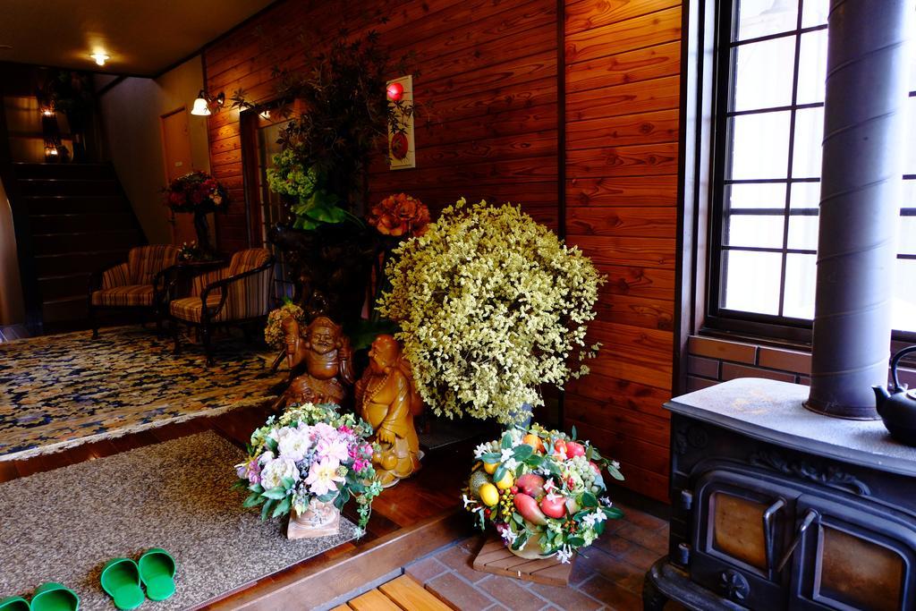 Kikuya Hotel Yamanakako Exterior photo