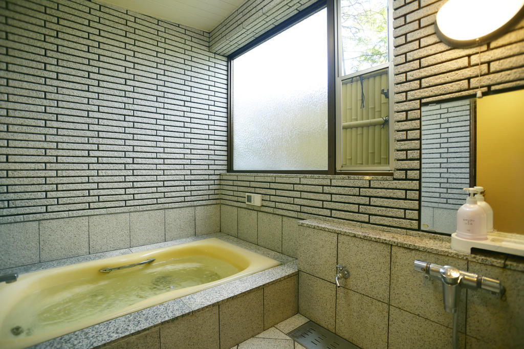 Kikuya Hotel Yamanakako Exterior photo